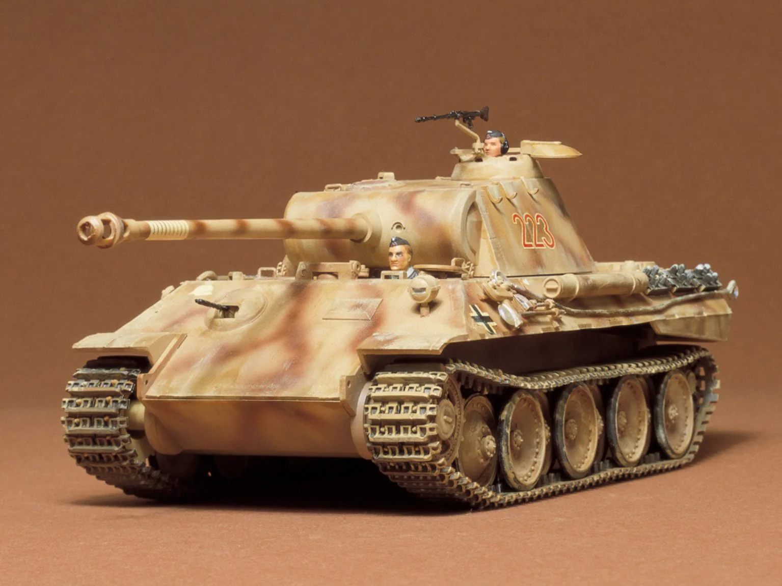 35065 1:35 Military Miniature Series German Panther Medium Tank Kit