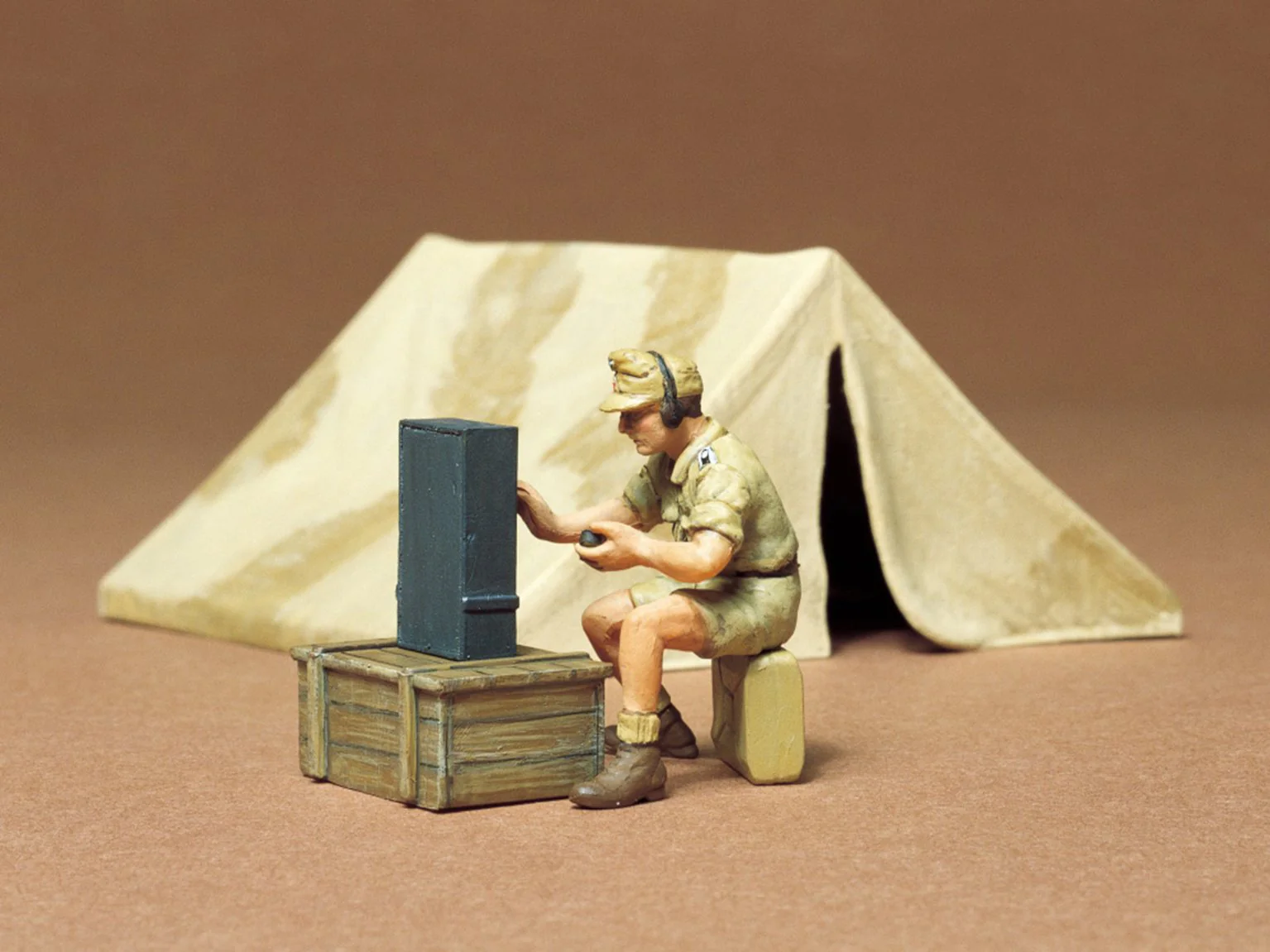 35074 1/35 Military Miniature Series no.74 Tent Kit
