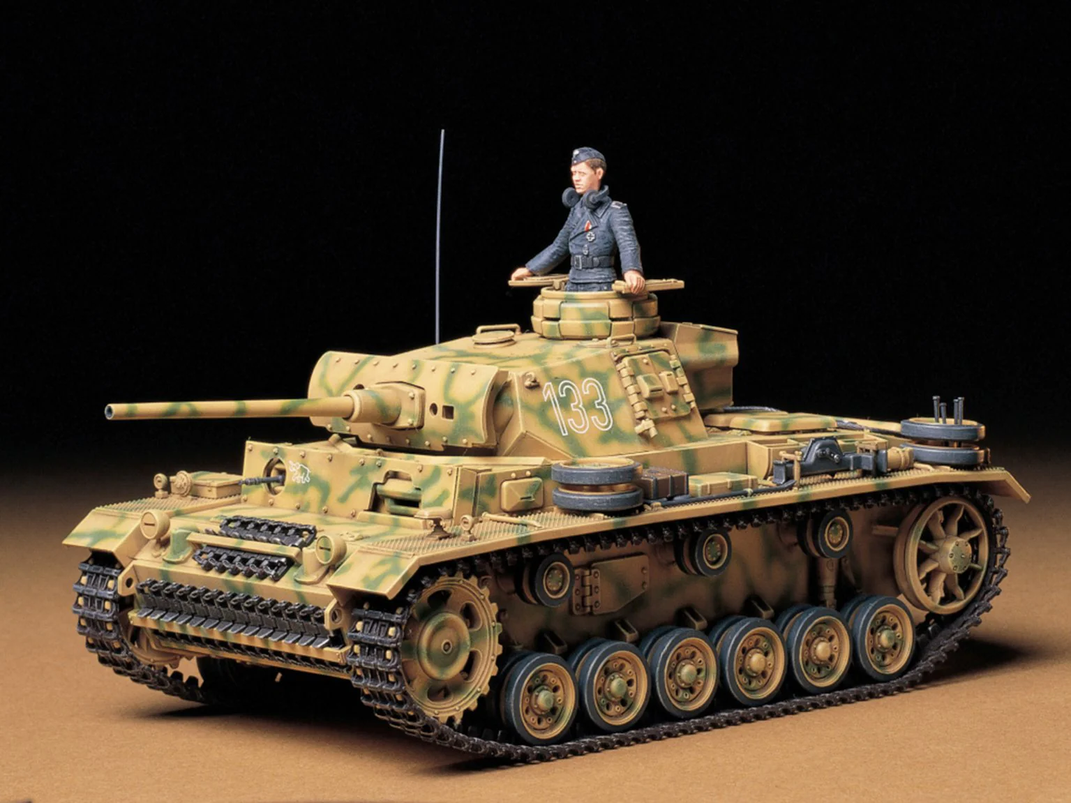 35215 1/35 Military Miniature Series no.215 German Pz.Kpfw. III Ausf.L Kit - Image 5