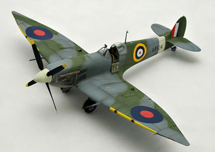 PKTM02413 Spitfire Mk VI Model Kit - Image 5