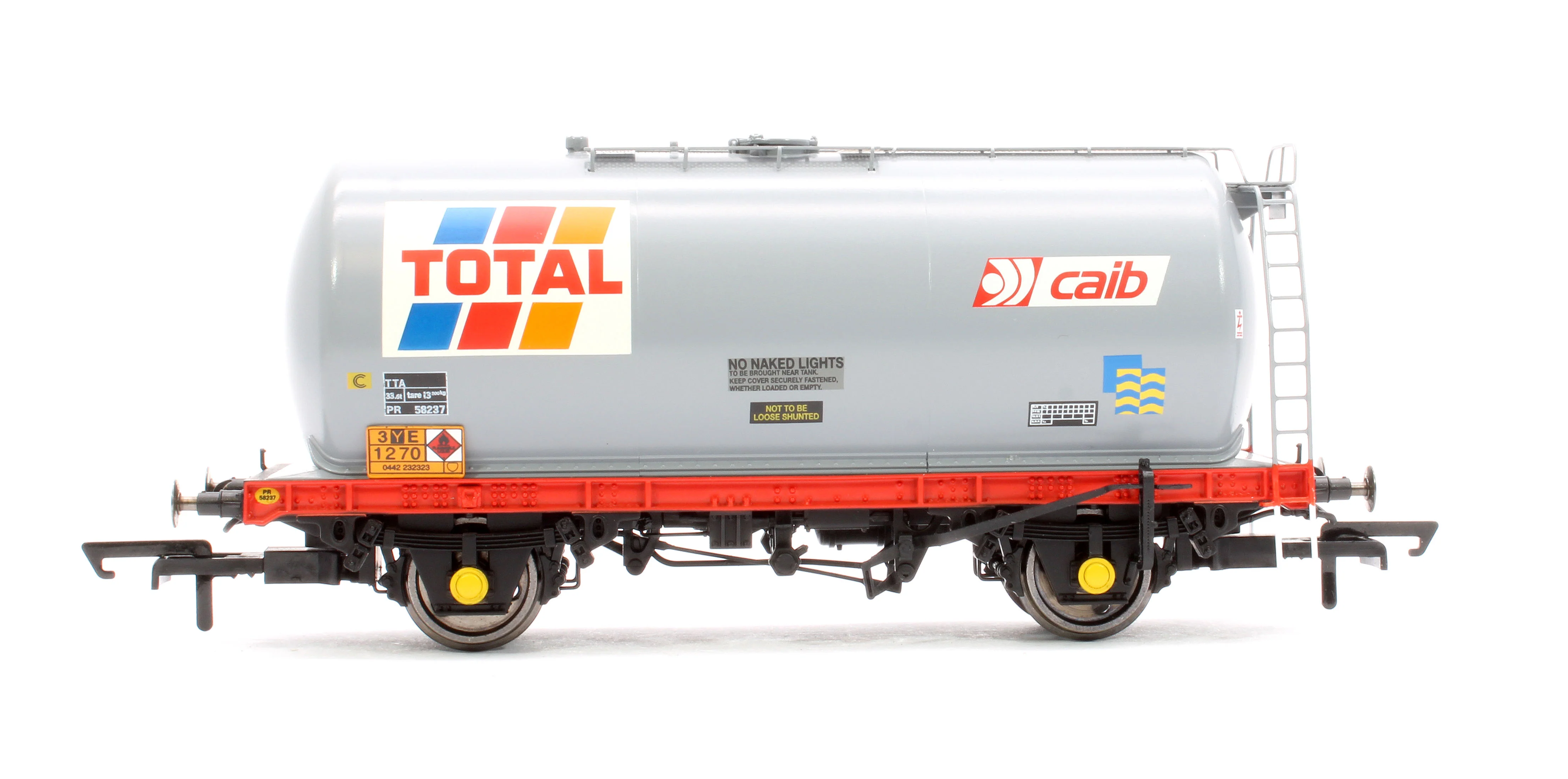 R60258 TTA Tank Total Wagon Triple Pack - Image 6