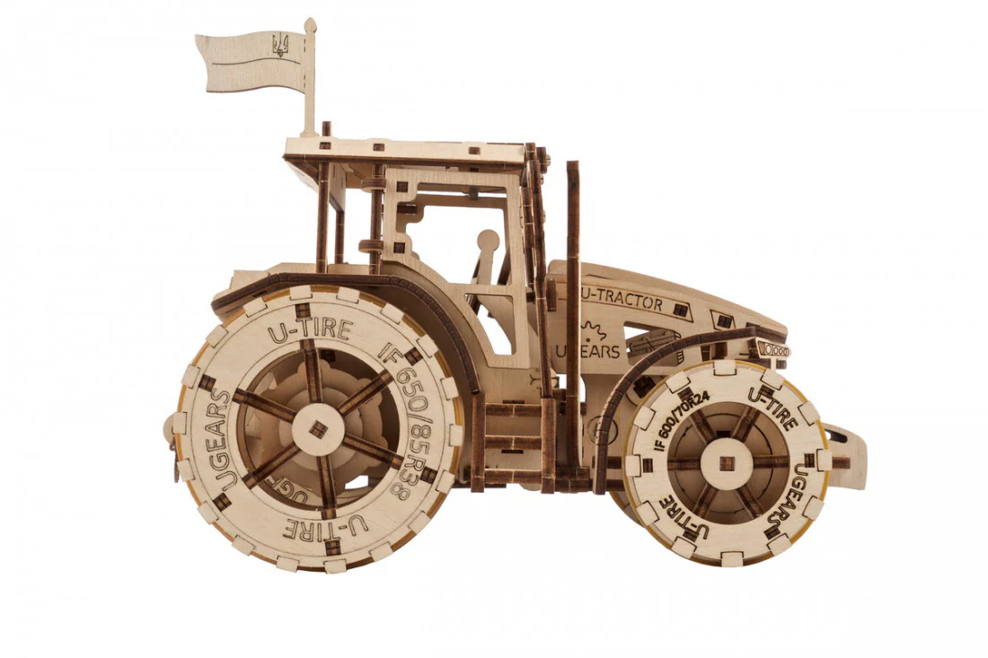 UG70184 The Tractor Wins Mechanical Model Kit - Image 4