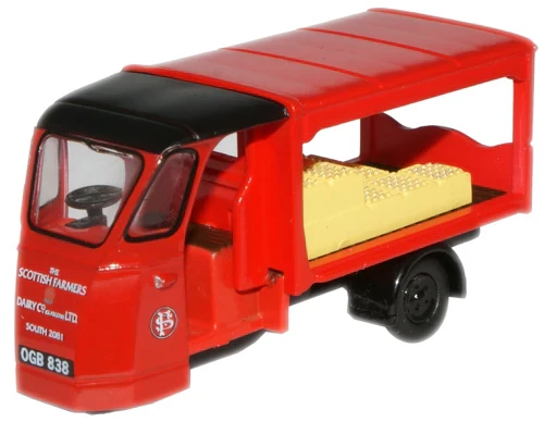 76WE009 Wales & Edwards Milk Float Scottish Dairy Farmers Co Ltd