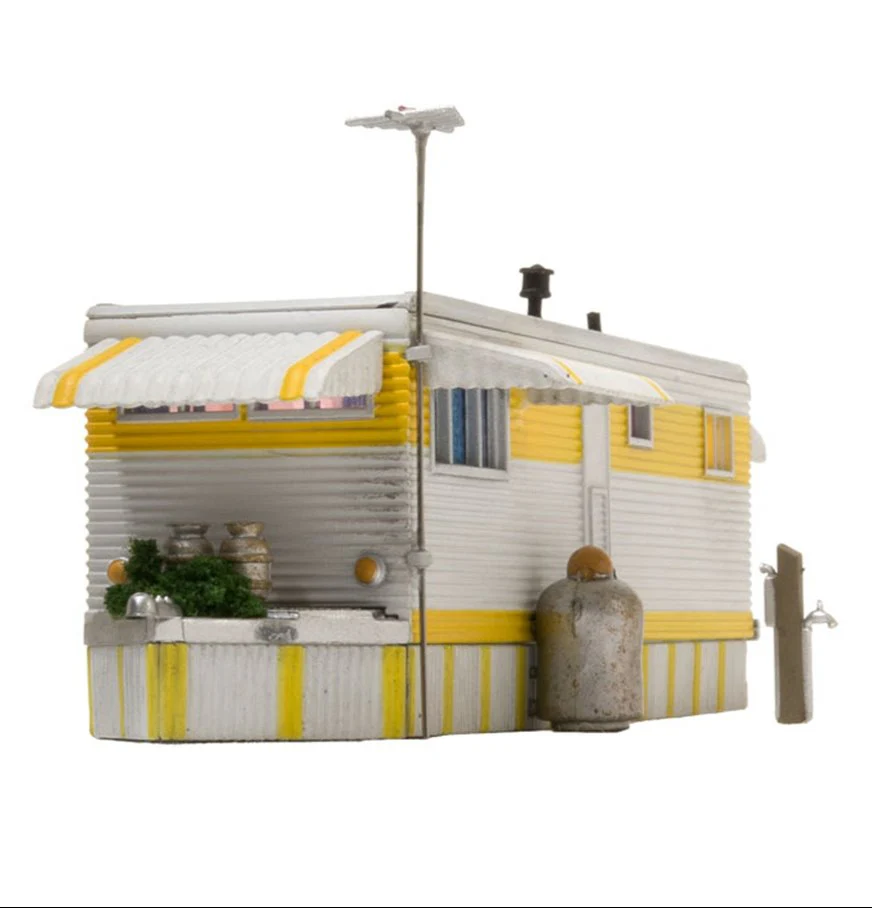 WBR5062 BR5062 Woodland Scenics - HO Scale Buildings - Sunny Days Trailer - Image 2