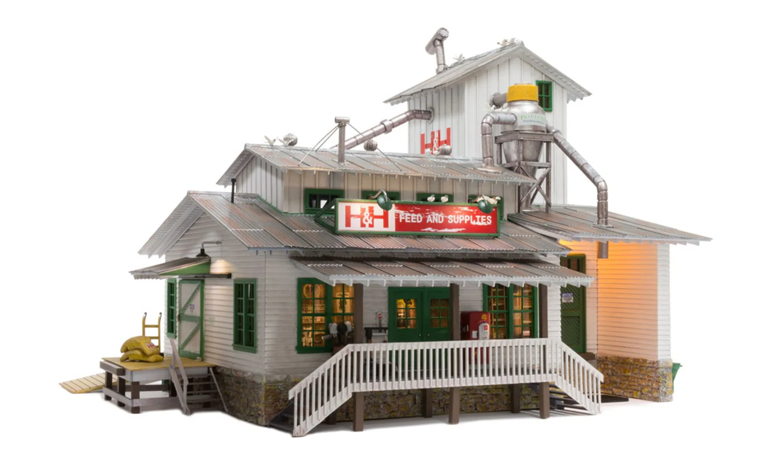 WBR5859 BR5859 Woodland Scenics - O Gauge Buildings - H & H Feed Mill