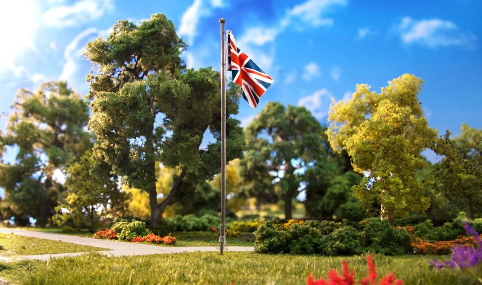 WJP5959 JP5959 Woodland Scenics - Medium Union Jack Flag Pole - Image 2