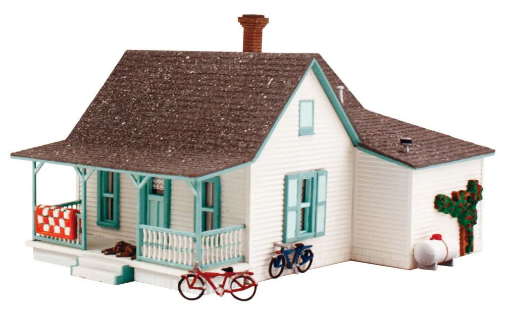 WPF5206 N Country Cottage Model Kit